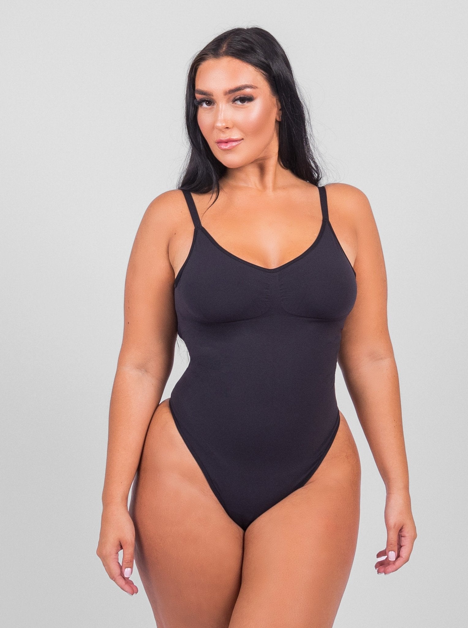 Isabella - Bodysuit String Met Open Rug Design - Bella Fit™